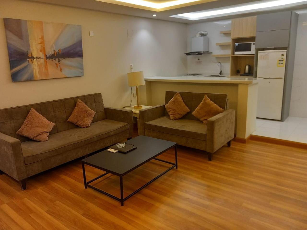Vision Apartment Buraidah Esterno foto